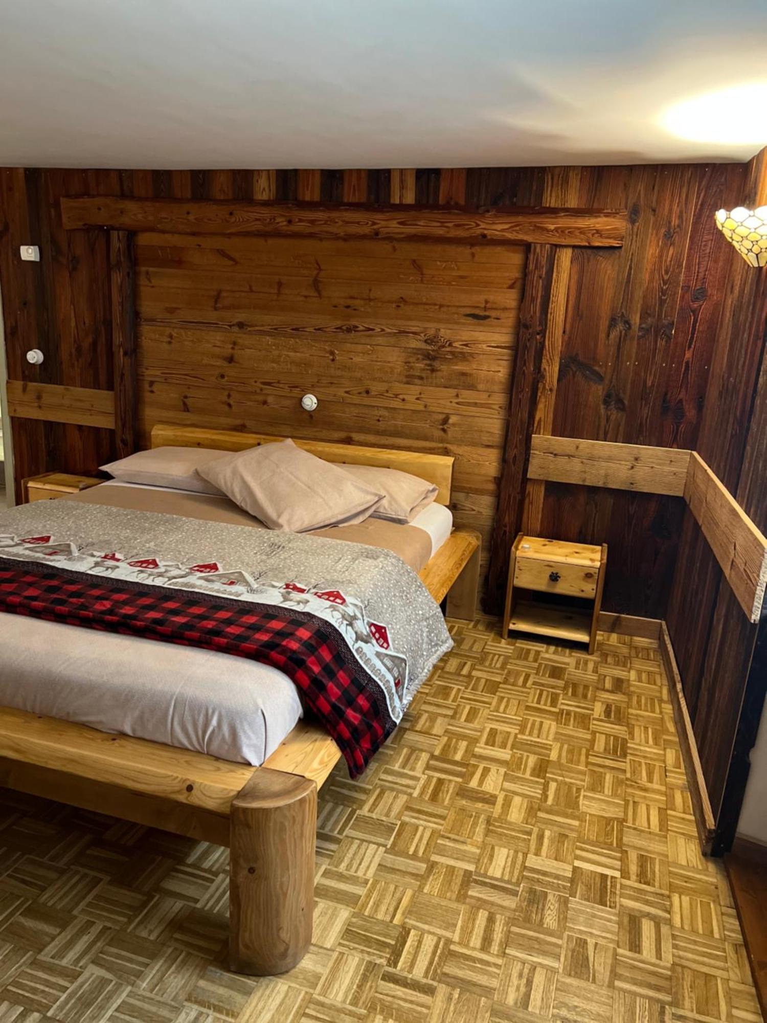 Ferienwohnung Profumo Di Legno Aosta Exterior foto