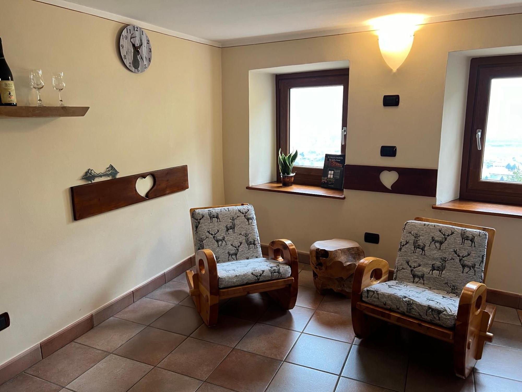 Ferienwohnung Profumo Di Legno Aosta Exterior foto