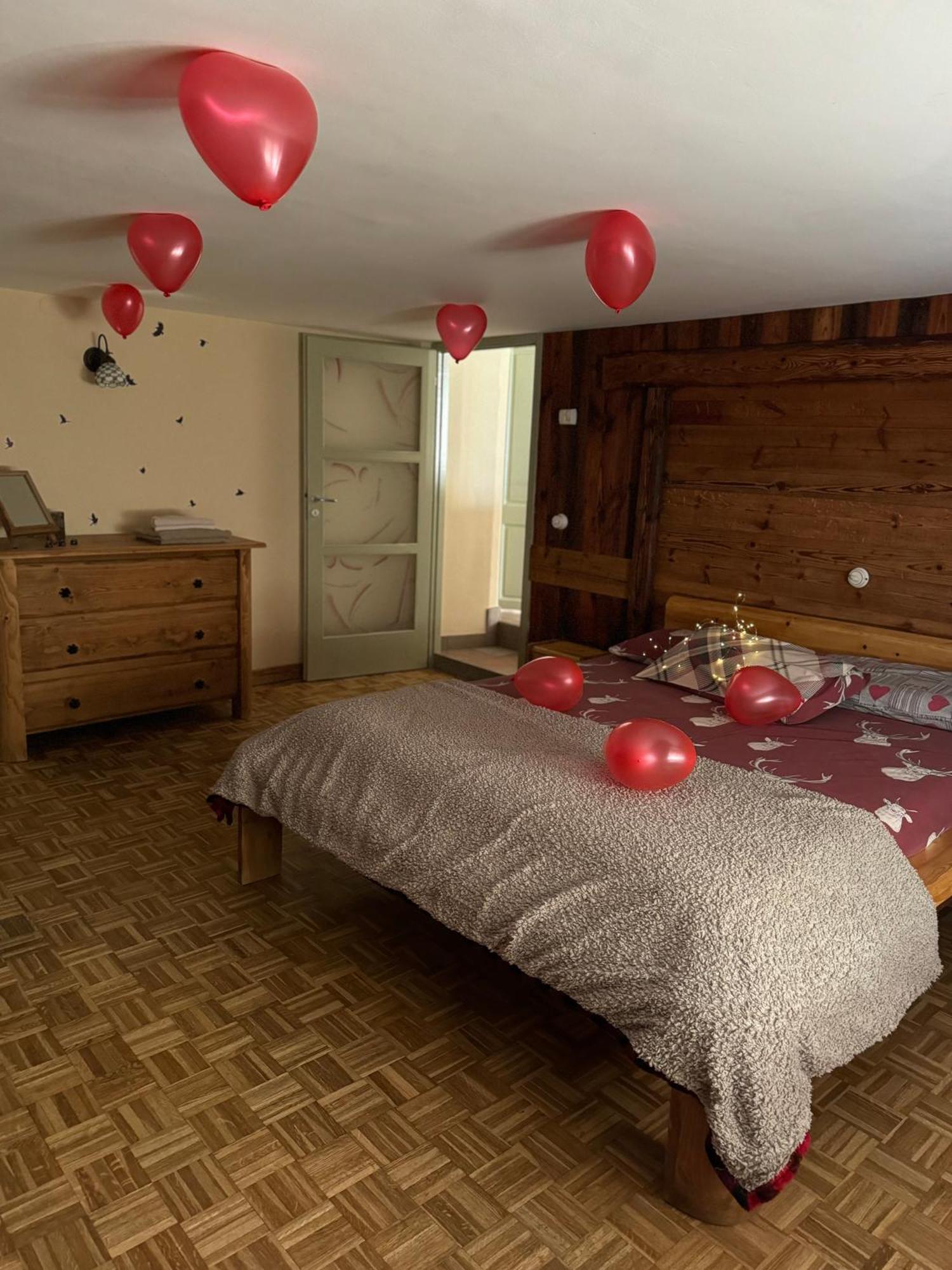 Ferienwohnung Profumo Di Legno Aosta Exterior foto